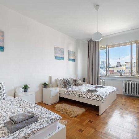 Castle View Apartment Praga Esterno foto