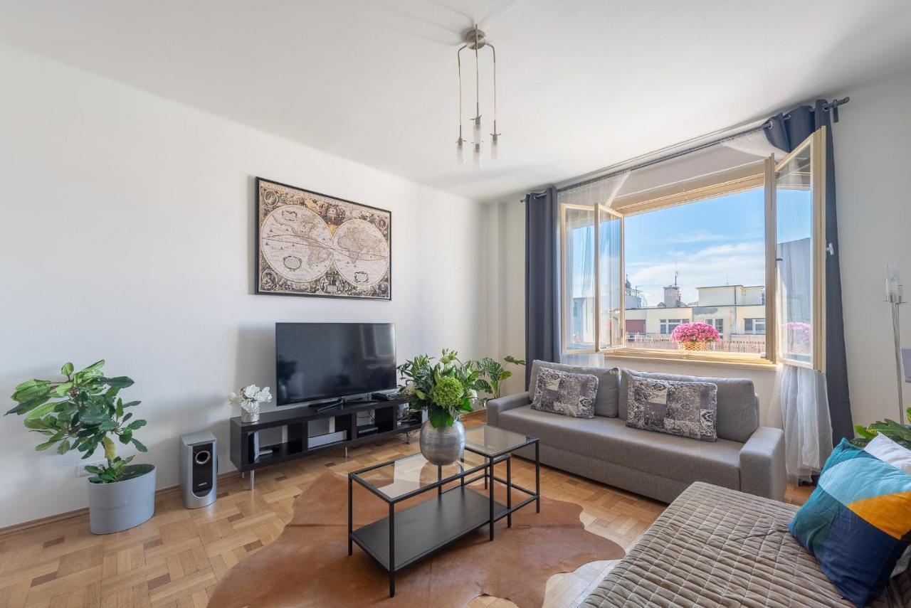 Castle View Apartment Praga Esterno foto
